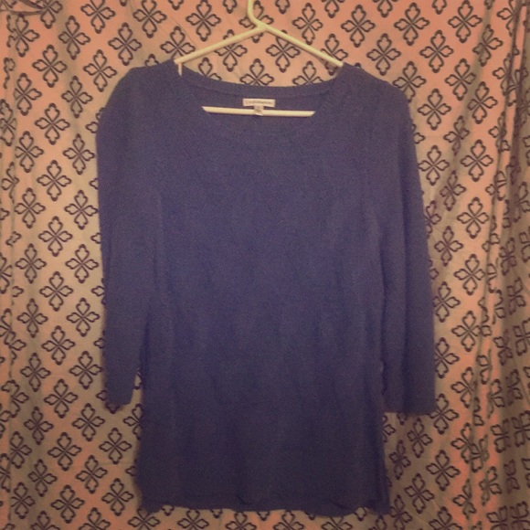 Sweater - Picture 1 of 1